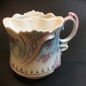 Victorian floral
Shaving Mug
With portrait
